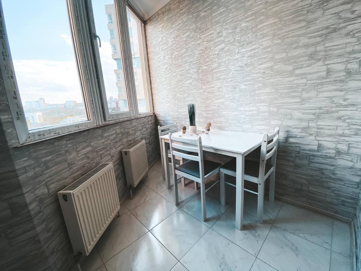 Luxury Sky Apartment Chisináu Exterior foto